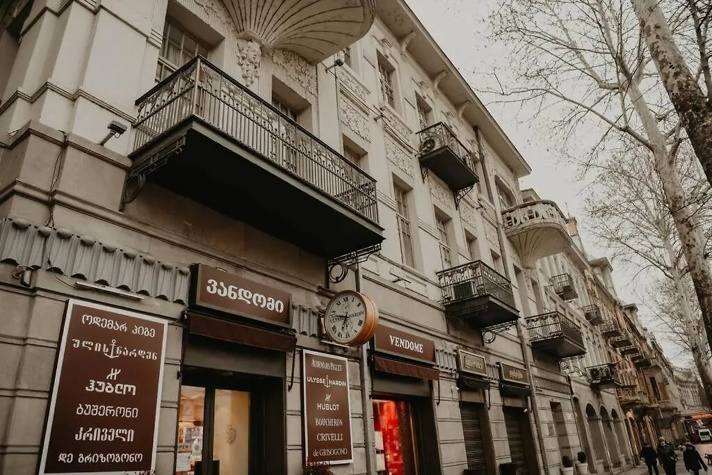 Opera Garden 3 Apartment In Tbilisi Center location